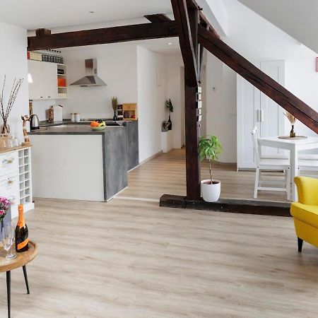 Vip Apartment In Old Town With Free Parking Μπρατισλάβα Εξωτερικό φωτογραφία