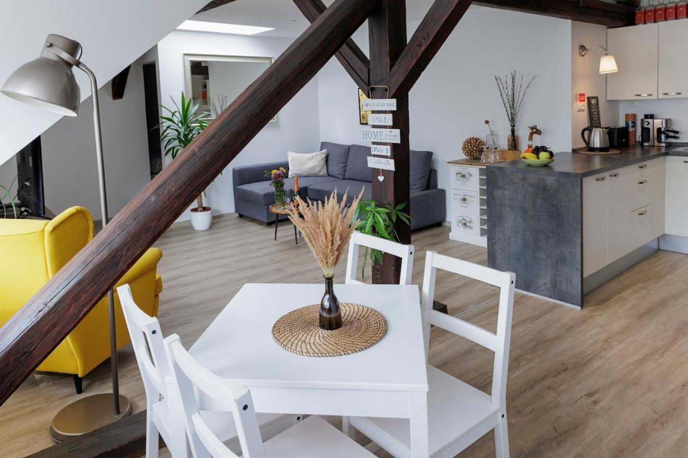 Vip Apartment In Old Town With Free Parking Μπρατισλάβα Εξωτερικό φωτογραφία