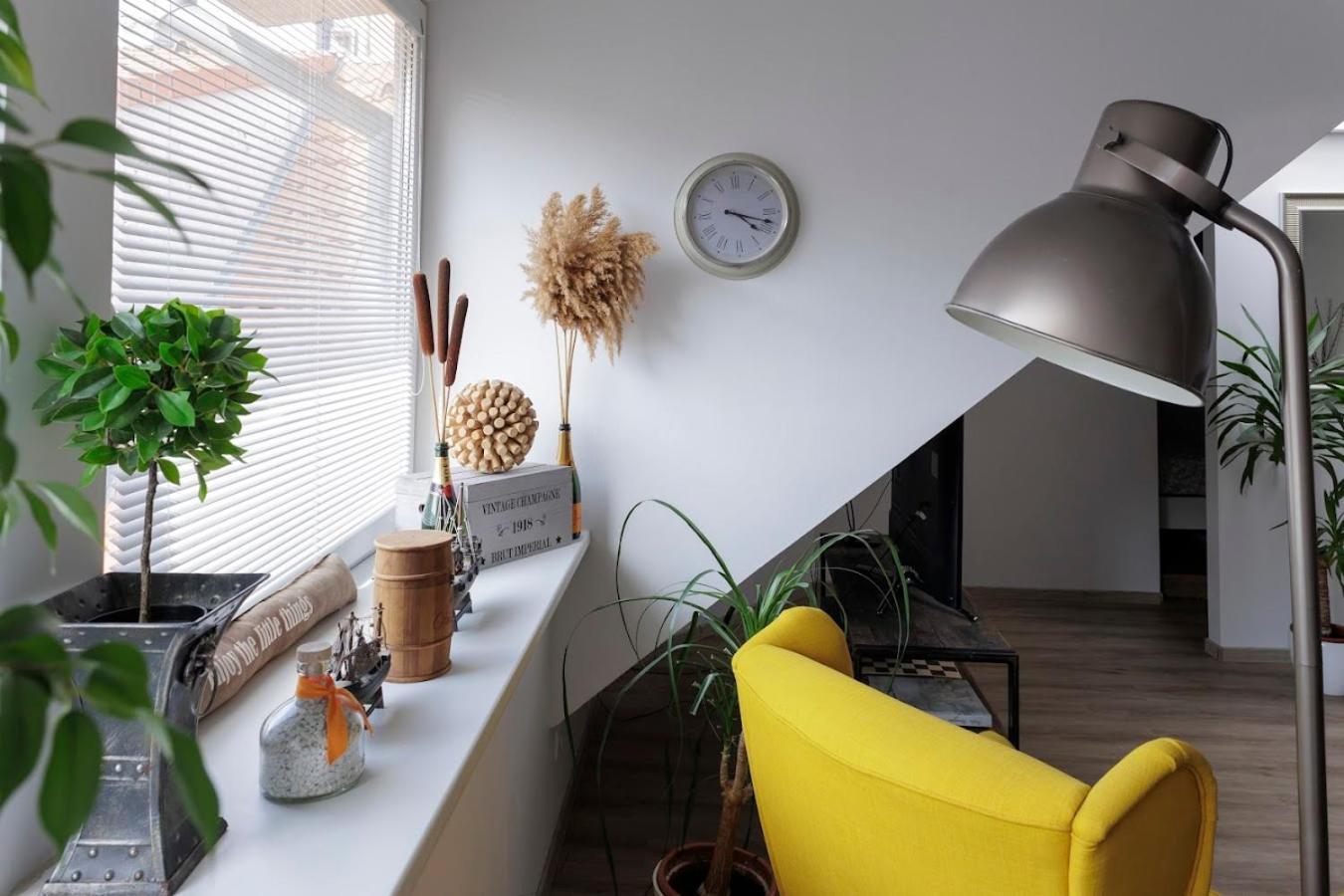 Vip Apartment In Old Town With Free Parking Μπρατισλάβα Εξωτερικό φωτογραφία