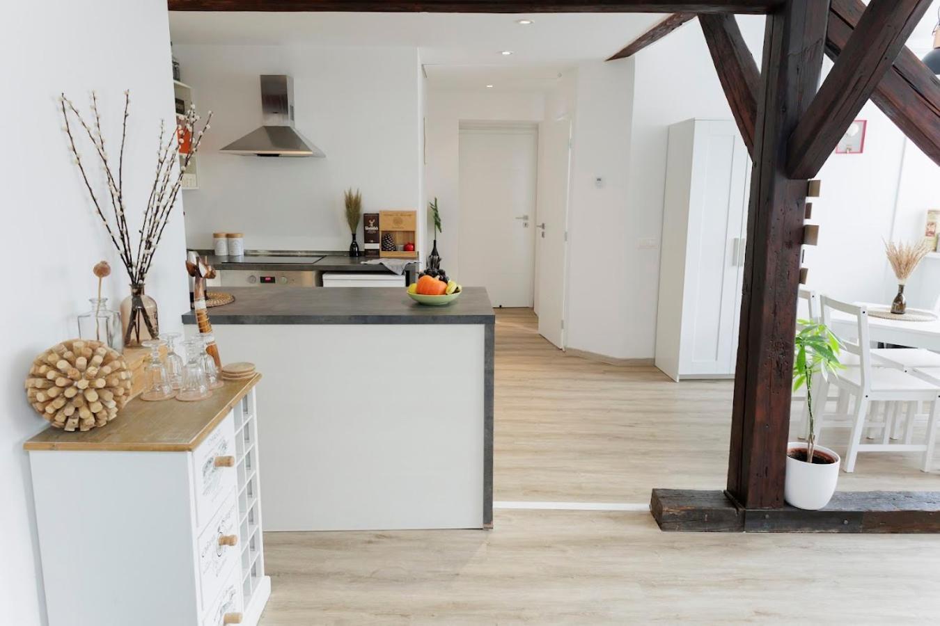 Vip Apartment In Old Town With Free Parking Μπρατισλάβα Εξωτερικό φωτογραφία